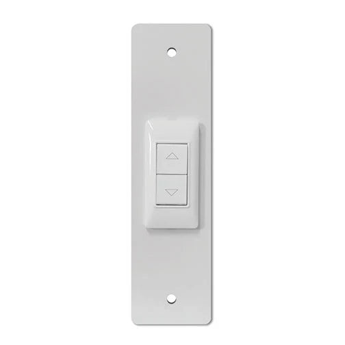 Placca in alluminio composito con pulsante 240 bianca