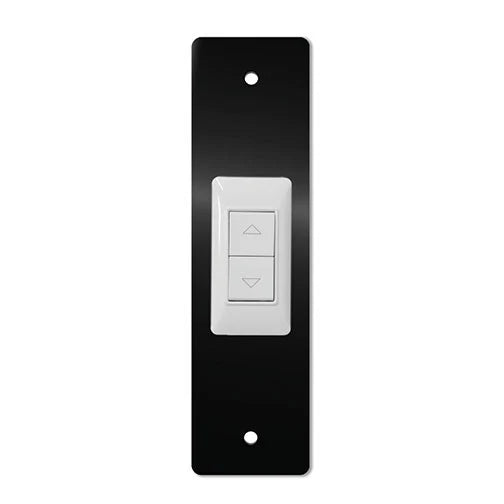 Placca in alluminio composito con pulsante 185 nera